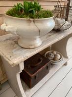 Oud sleets klompen bankje, Ophalen