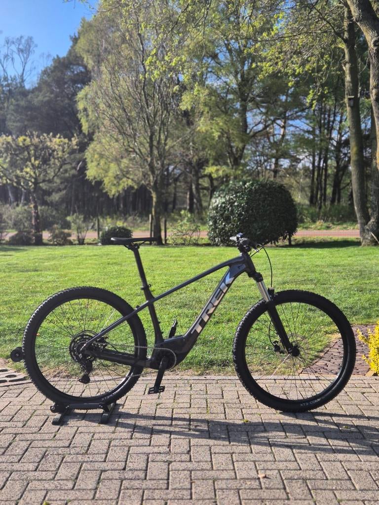 Trek Marlin 6+ Black Elektrische Mountainbike Bosch! 6km!, Fietsen en Brommers, Fietsen | Mountainbikes en ATB, Ophalen, Nieuw