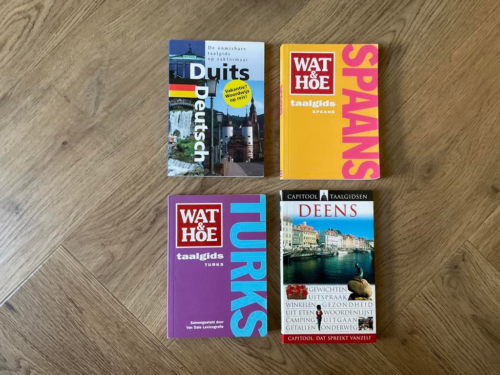 4 taalgidsen Duits, Italiaans, Turks en Deens, Boeken, Woordenboeken, Ophalen of Verzenden, Zo goed als nieuw, Overige uitgevers