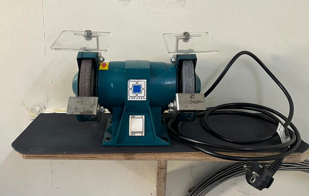 Creusen, Doe-het-zelf en Verbouw, Gereedschap | Slijpmachines, Ophalen of Verzenden, Gebruikt, Minder dan 700 watt, Werkbankslijpmachine