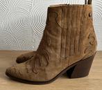 Notre-V. Stoere suède western/ cowboy laarsjes. Mt 40., Bruin, Notre V, Lage of Enkellaarzen, Ophalen of Verzenden