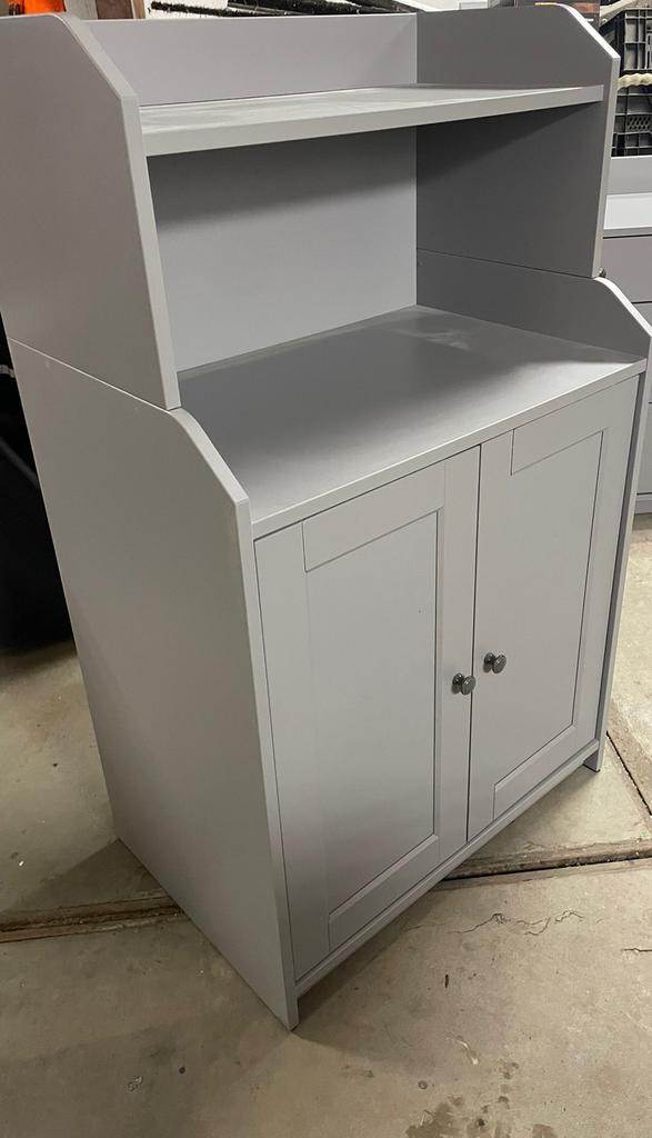 Grijze kast, Ophalen, Zo goed als nieuw