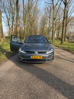 Volkswagen Golf 7.5 Highline | Pano | Virtual Cockpit |, Stof, 1498 cc, Zwart, 4 cilinders