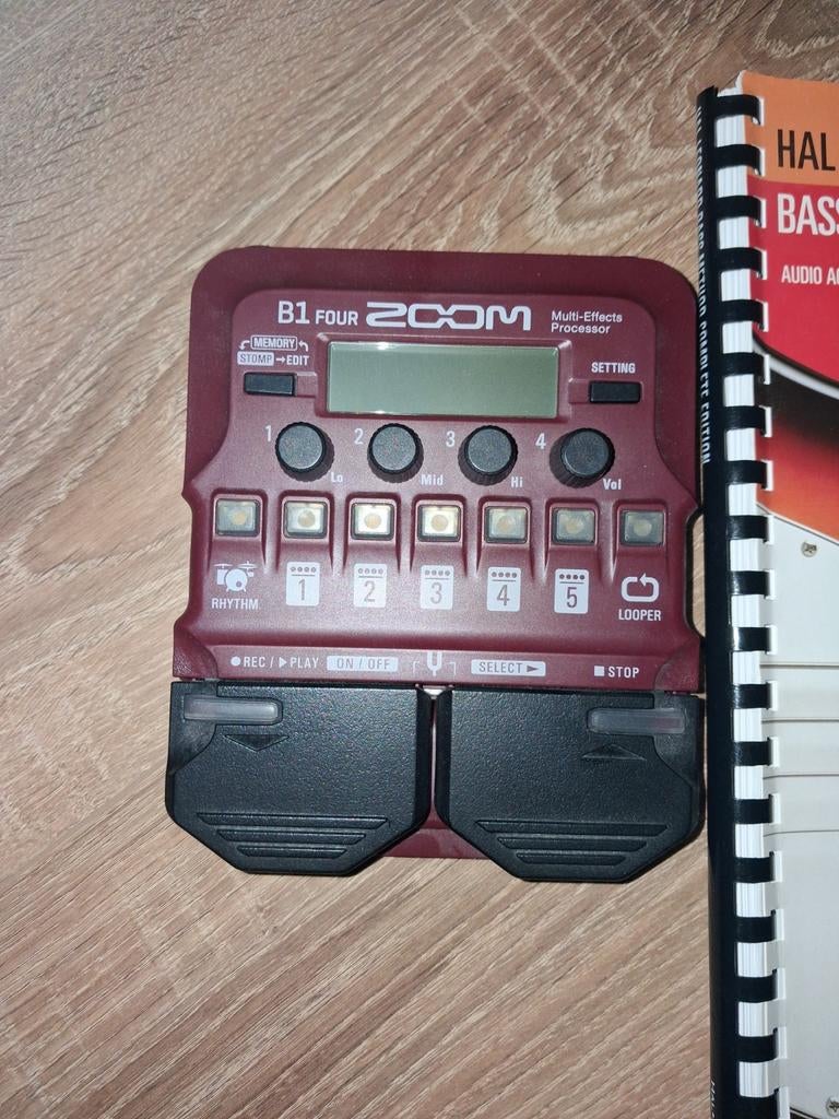 Vente Zoom B1X Four Bass Multi Ef occasion (Bavière