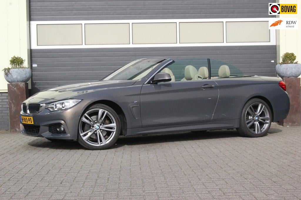 BMW 4-serie Cabrio 430i xDrive M Sport | Trekhaak |, Auto's, Automaat, 15 km/l, Gebruikt, 4 stoelen