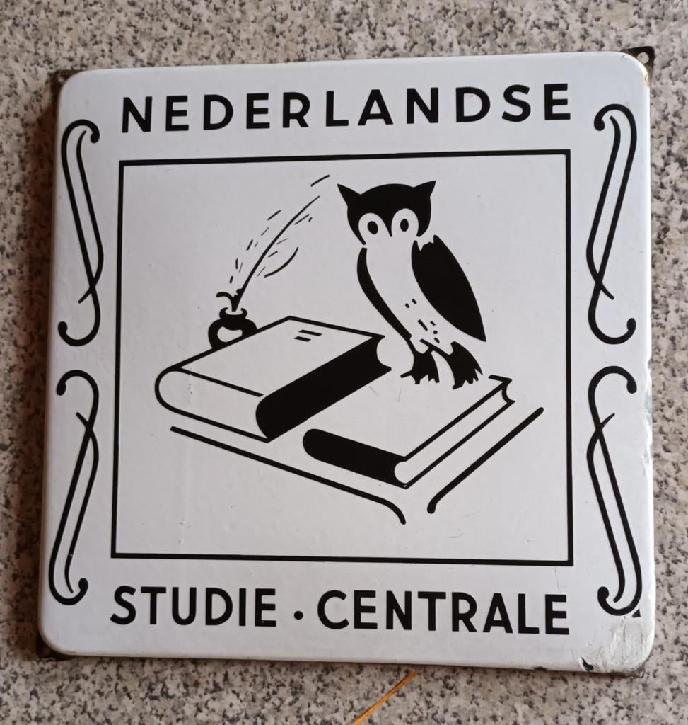 Emaille bord nederlands studie centrale, Verzamelen, Merken en Reclamevoorwerpen, Ophalen of Verzenden, Gebruikt, Reclamebord