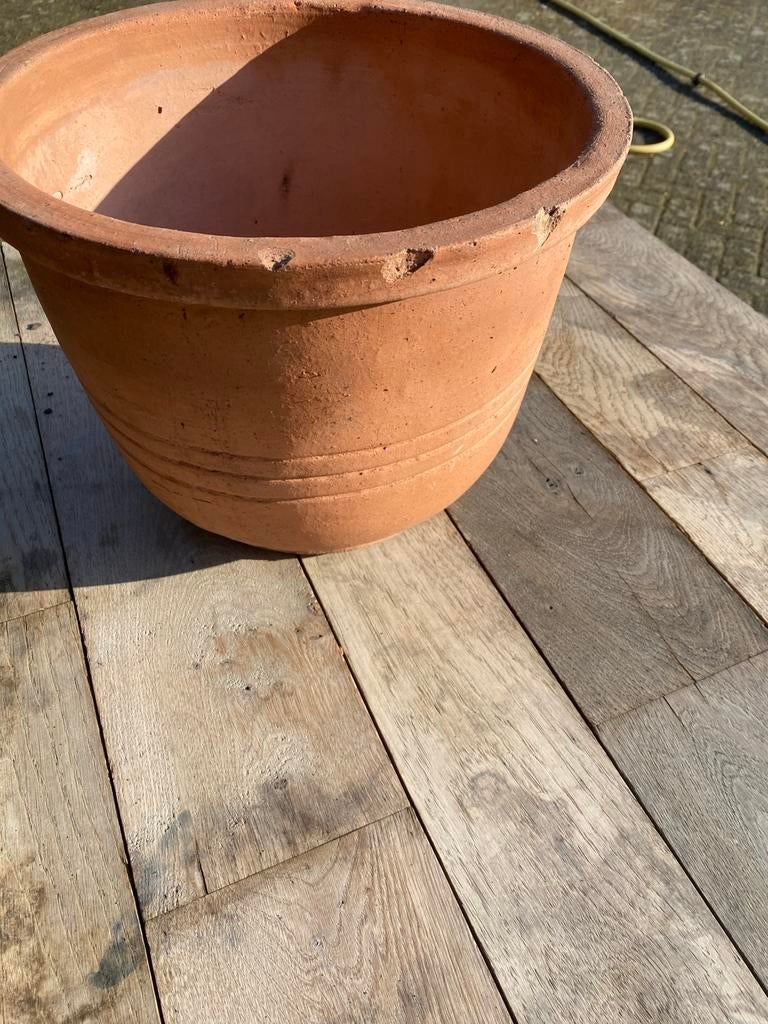 Prachtige oude aardewerk bloempot, Rond, Zo goed als nieuw, Minder dan 40 cm, Aardewerk