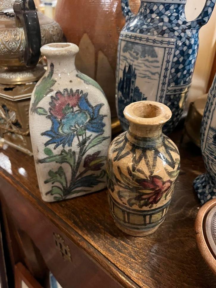 Qajar aardewerk flessen, ca. 1800-1820, Antiek en Kunst, Antiek | Vazen, Ophalen of Verzenden