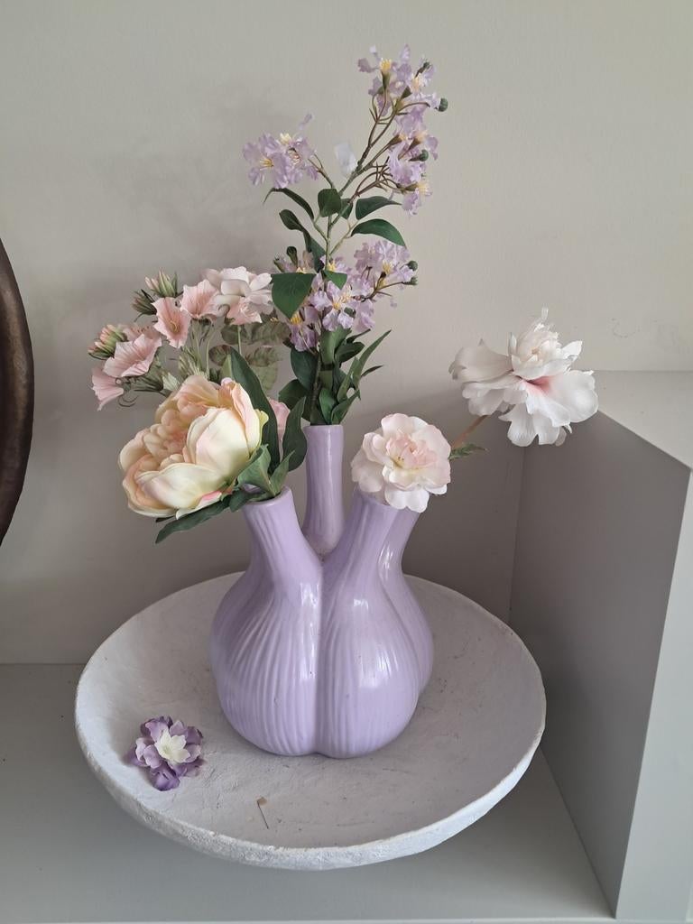 Tulpenvaas trompetvaas paars/ lila, Ophalen of Verzenden, Overige kleuren, Glas, Minder dan 50 cm