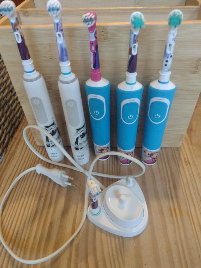 Elektrische kindertandenborstel partij, Info@mvsattractieverhuur.nl, Nieuw, Ophalen of Verzenden, Tandenborstel