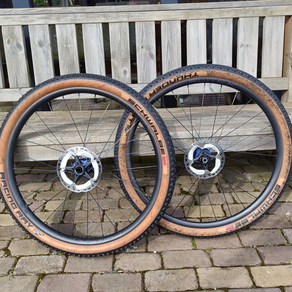 Carbon mtb wielset, Chris King naven, Fietsen en Brommers, Ophalen of Verzenden