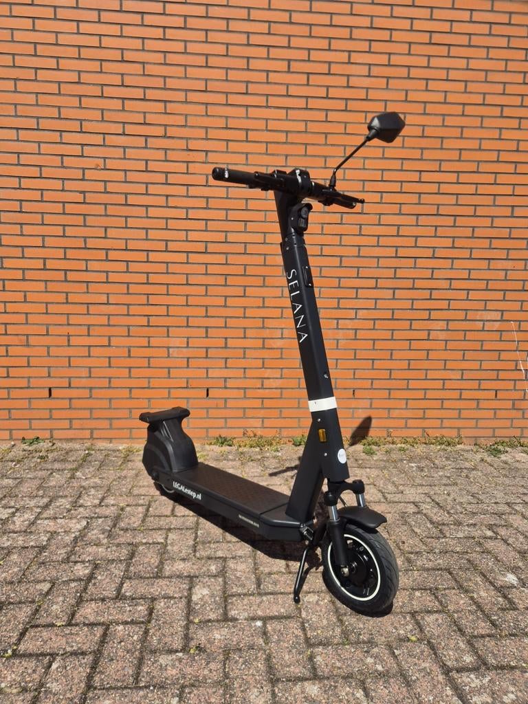 Selena | Alpha | 25 km | E-step | RDW goedgekeurd |, Ophalen, Nieuw, X, Elektrische step (E-scooter)