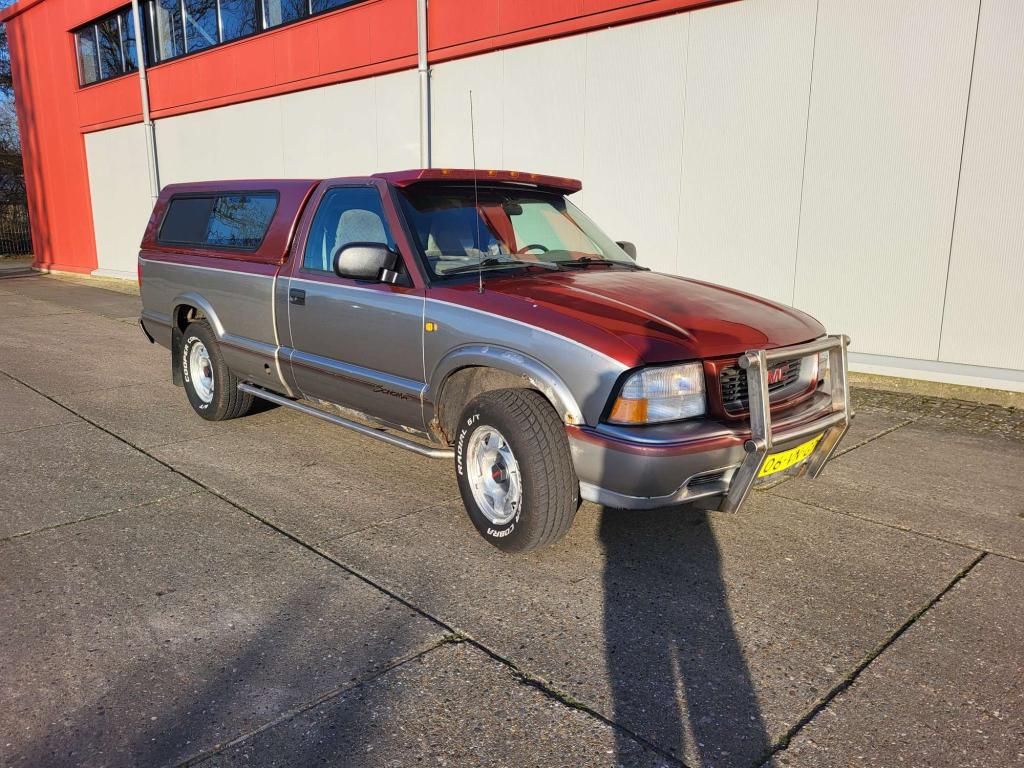 GMC Sonoma 4.3 automaat pickup 170dkm Chevrolet s10, Auto's, Pick-up, 2000 kg, Geïmporteerd, 6 cilinders