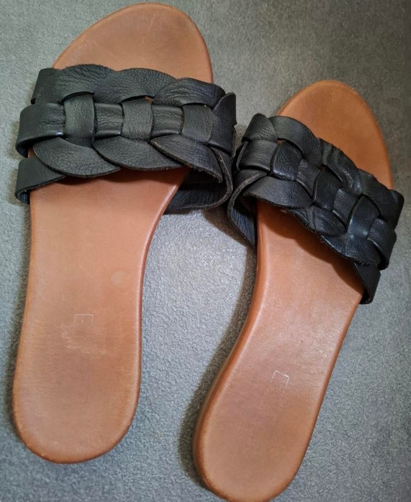 Leren zwarte slippers, 40, 5th Avenue, comfortabel, Slippers, Zwart, Ophalen of Verzenden, Zo goed als nieuw