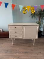 Gratis vintage dressoir, Ophalen, Gebruikt, 100 tot 150 cm, Met lade(s)