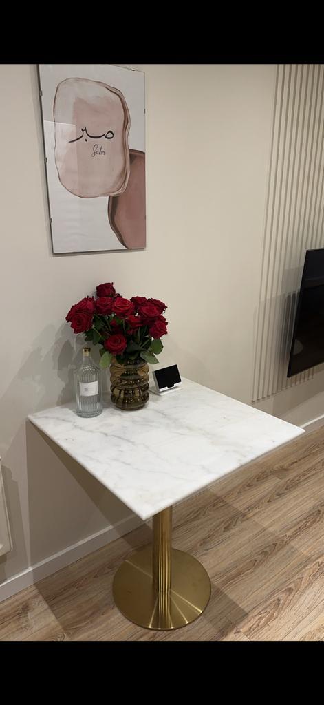 LUXE TAFEL + 2 TEDDY STOELEN, Huis en Inrichting, Tafels | Eettafels, Zo goed als nieuw, 50 tot 100 cm, Rond, Ophalen