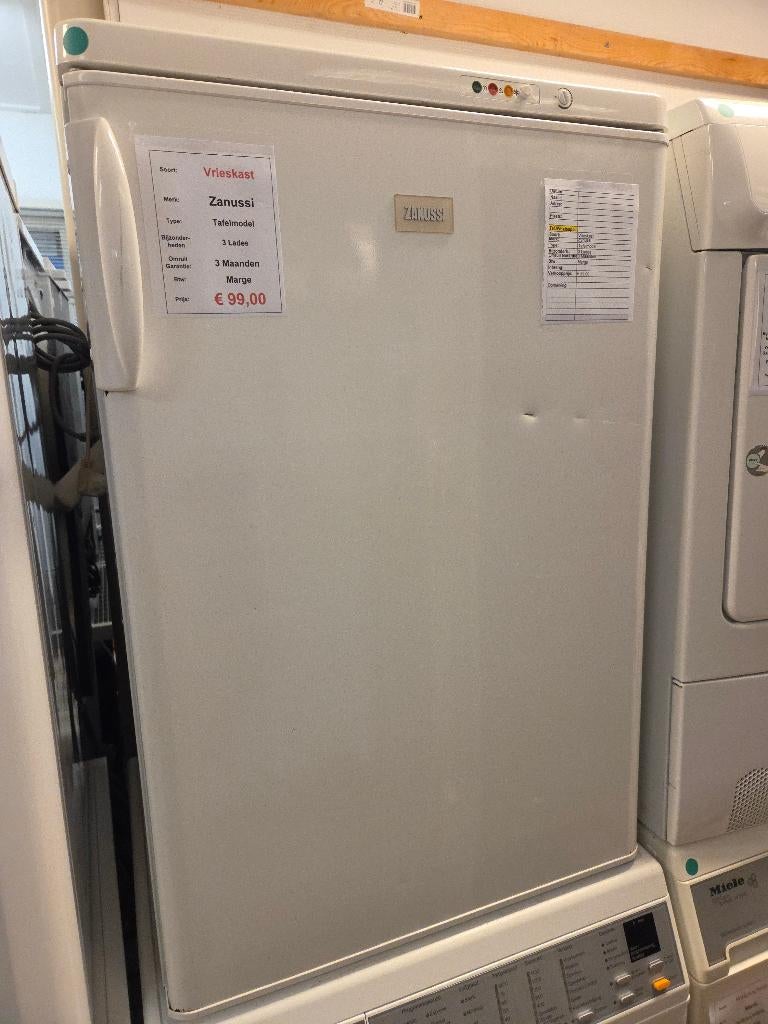vrieskast - Zanussi - tafelmodel - 3 lades, Italie, Gebruikt, Minder dan 85 cm, Minder dan 60 cm
