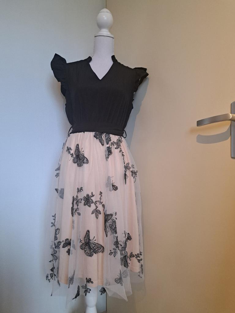 Zwart beige jurk Shein, Maat 38/40 (M), Zwart, Nieuw, Ophalen of Verzenden