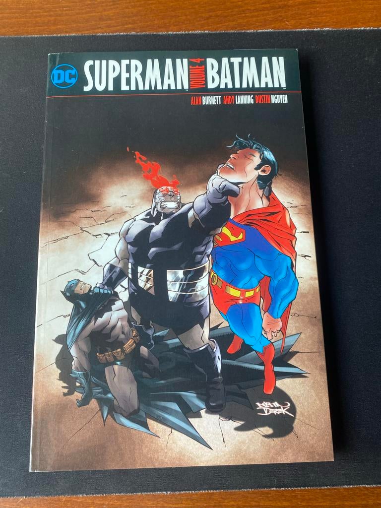 Superman/Batman Vol. 4 paperback, Boeken, Eén comic, Ophalen of Verzenden, Zo goed als nieuw, Europa