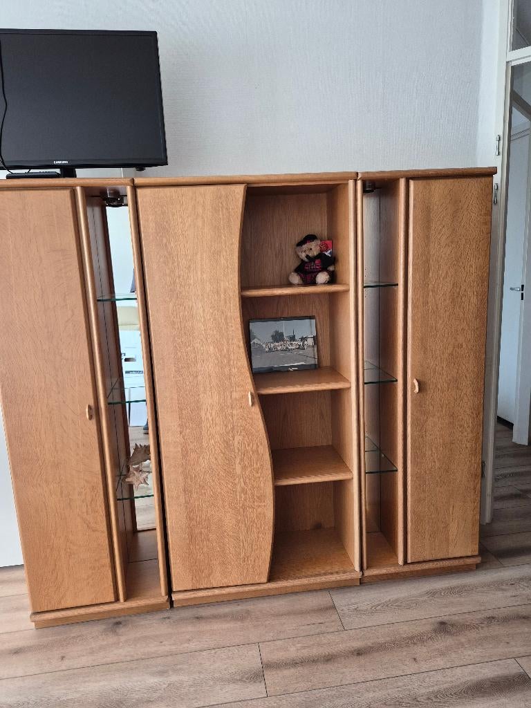 wandmeubel, Ophalen, Met deur(en), Zo goed als nieuw, 150 tot 200 cm