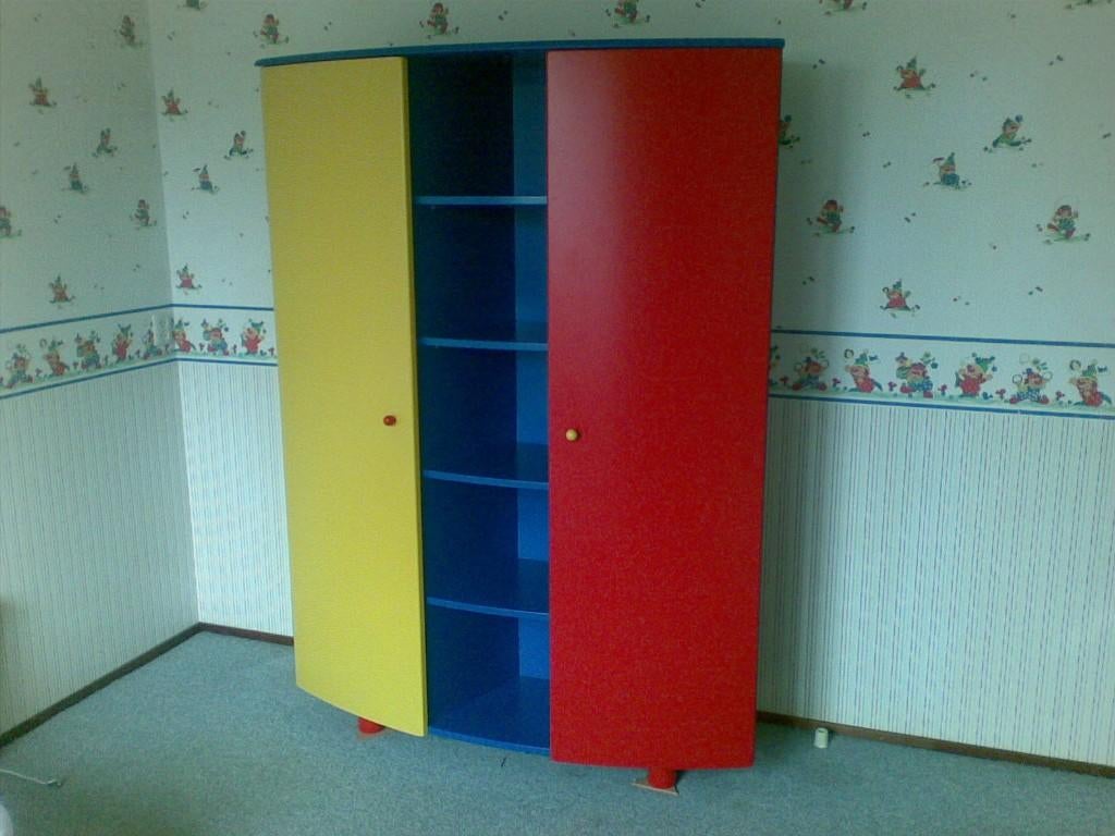 Kinderkamer in primaire kleuren, Kinderen en Baby's, Kinderkamer | Complete kinderkamers, Ophalen, Gebruikt, Jongetje of Meisje