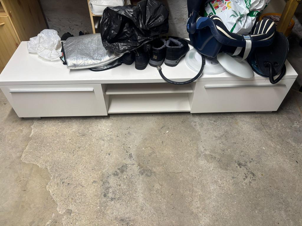 Televisie kast, Ophalen of Verzenden, Zo goed als nieuw