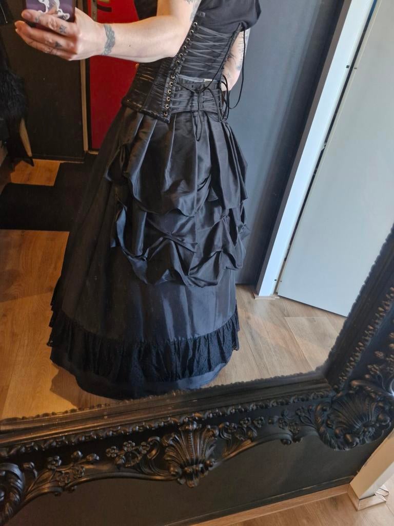 Victoriaanse hoepelrok zwart Fantasy, Kleding | Dames, Maat 38/40 (M), Overige typen, Zwart, Ophalen of Verzenden