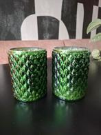 Twee groene glazen theelichthouders, Ophalen, Overige materialen, Minder dan 25 cm