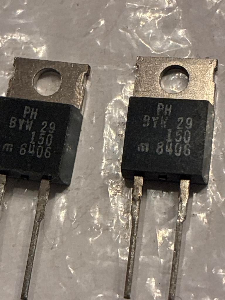 PH BYW 29 150 Diodes - Hoogwaardige Gelijkrichters, Hobby en Vrije tijd, Ophalen of Verzenden, Zo goed als nieuw