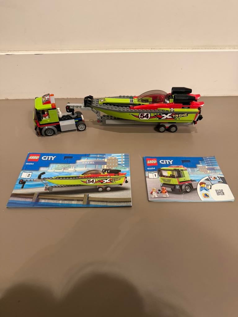Lego City Raceboottransport, Kinderen en Baby's, Speelgoed | Duplo en Lego, Ophalen of Verzenden, Zo goed als nieuw, Complete set