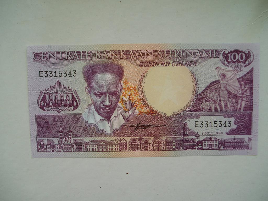 1044. Suriname, 100 gulden 1986 UNC Anton de Kom., Verzenden, Zuid-Amerika, Los biljet