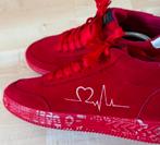 Mooie damessneaker maat 40/41 weinig gedragen, Ophalen of Verzenden, Zo goed als nieuw, Rood, Sneakers of Gympen