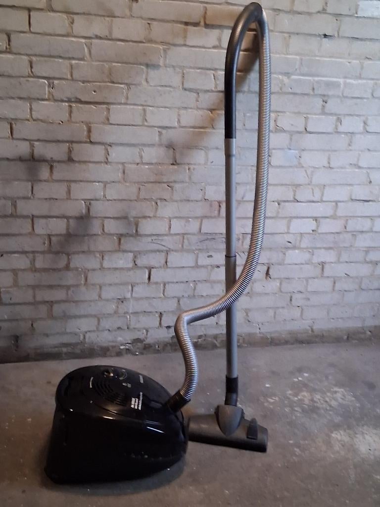 Te koop, Siemens stofzuiger 2000W, Witgoed en Apparatuur, Stofzuigers, Ophalen