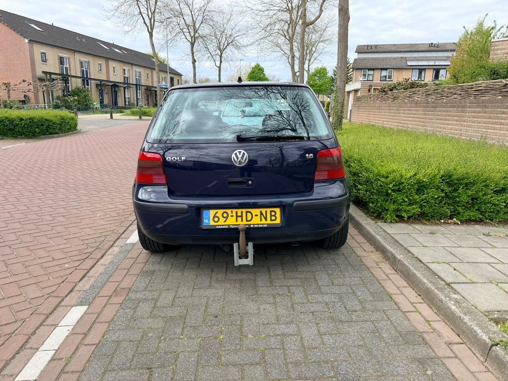 Volkswagen Golf 1.6 77KW 2001 Blauw, Auto's, Volkswagen, Particulier, Golf, Benzine, C, Hatchback, Handgeschakeld, Origineel Nederlands