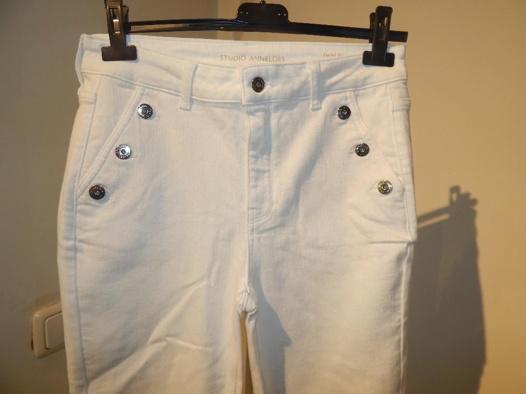 Studio Anneloes broek nieuw flared fit zilveren knopen S/M, Studio Anneloes, Verzenden, Wit, Nieuw