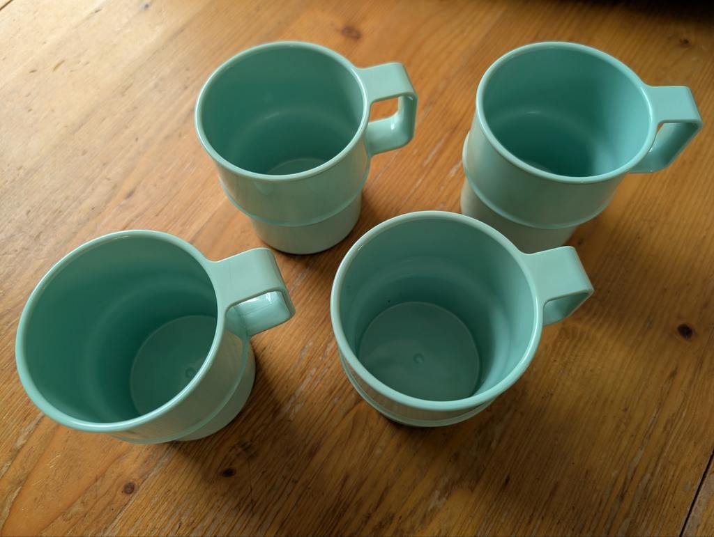 Mepal bekers, Ophalen