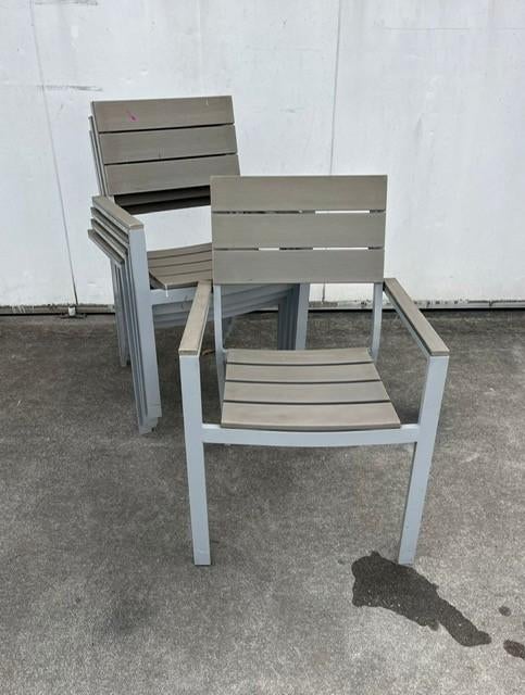 20 Luxe horeca terrasstoelen stapelbaar grijs outdoor, Ophalen, Gebruikt, Grijs, Metaal