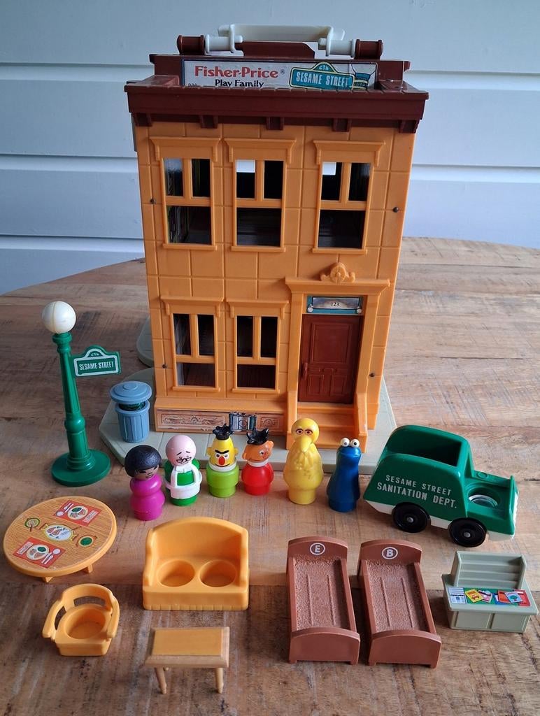 Fisher Price  Sesamstraat Meeneemhuis incl figuren, Ophalen of Verzenden, Gebruikt, Speelset