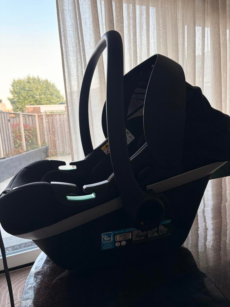 I-size autostoel Nova Carrello - Newborn tot 87cm, Autogordel of Isofix, Zijbescherming, Zo goed als nieuw, 0 t/m 13 kg