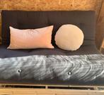 Comfortabele en stijlvolle slaapbank, Ophalen, 140 cm, Zo goed als nieuw, 200 cm