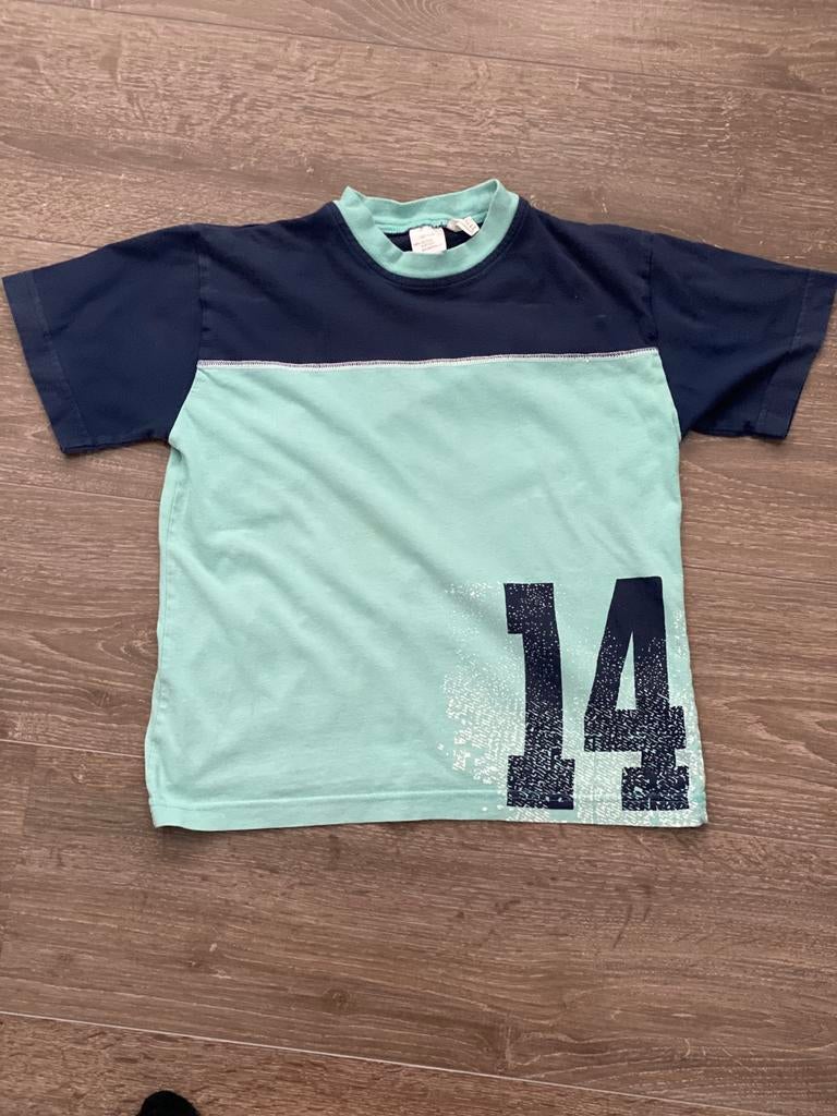 Jongens t-shirt maat 122 / 128, Kinderen en Baby's, Kinderkleding | Maat 128, Ophalen of Verzenden, Gebruikt, Jongen, Shirt of Longsleeve