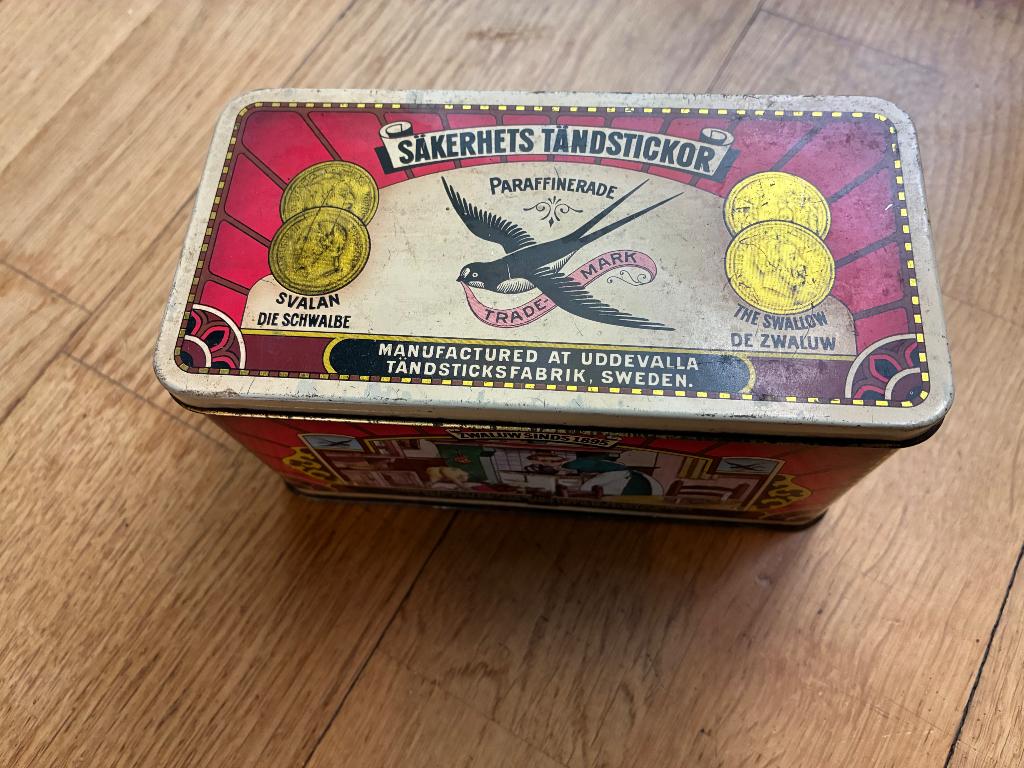Vintage Zwaluw luciferblik, Ophalen of Verzenden, Overige