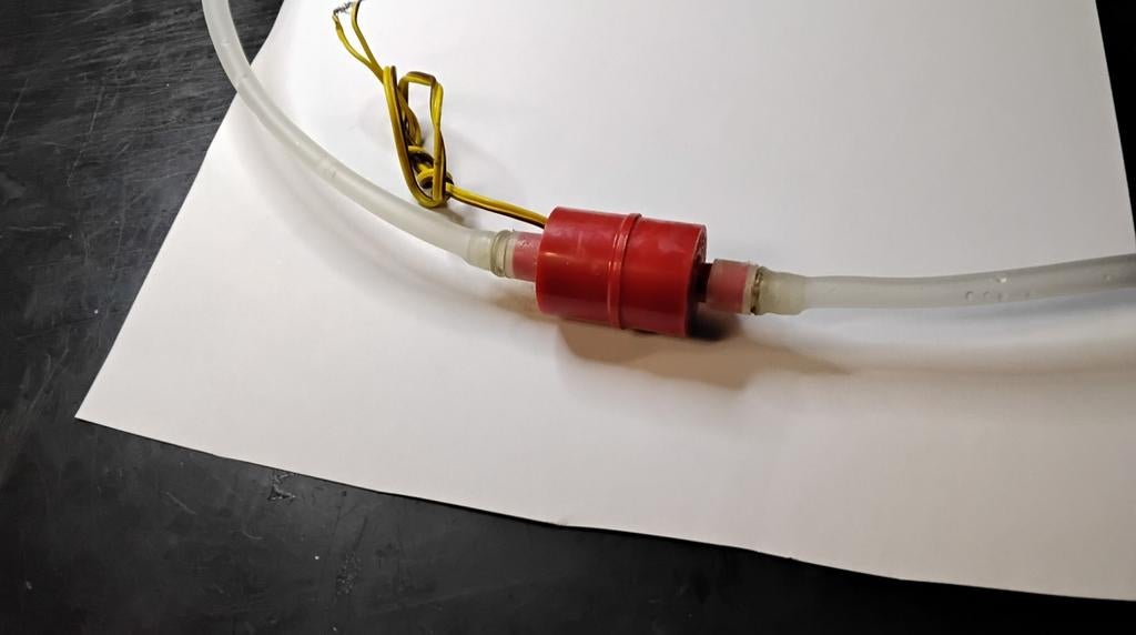 Fe
FAller 627 water pomp(12-16 V, wisselspanning Het pompver, Hobby en Vrije tijd, Modeltreinen | H0, Zo goed als nieuw, Brug, Tunnel of Gebouw