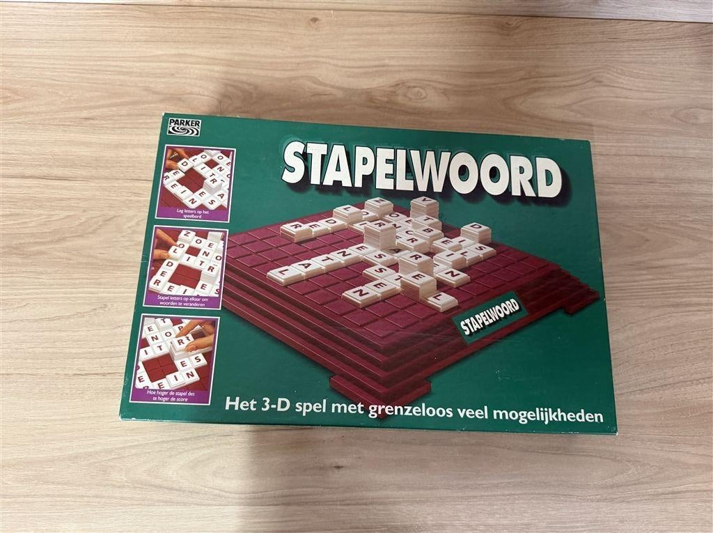 Stapelwoord het 3d spel - s1008, Hobby en Vrije tijd, Gezelschapsspellen | Bordspellen, Ophalen of Verzenden, Zo goed als nieuw