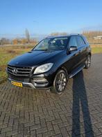 Mercedes-Benz M-Klasse ML250 Bluetec 4MATIC 2014 Zwart, Automaat, Zwart, 4 cilinders, 241 €/maand