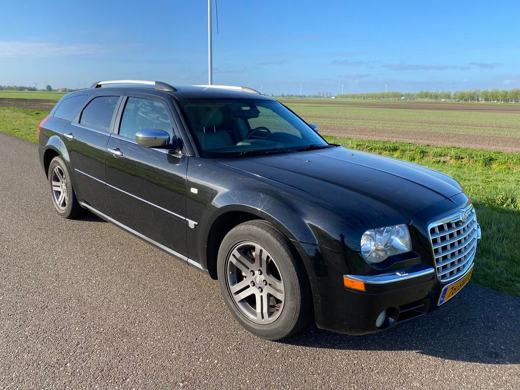Chrysler 300C 3.5 I V6 LPG G3  Opknapwerk., Automaat, Beige, Zwart, Stationwagon