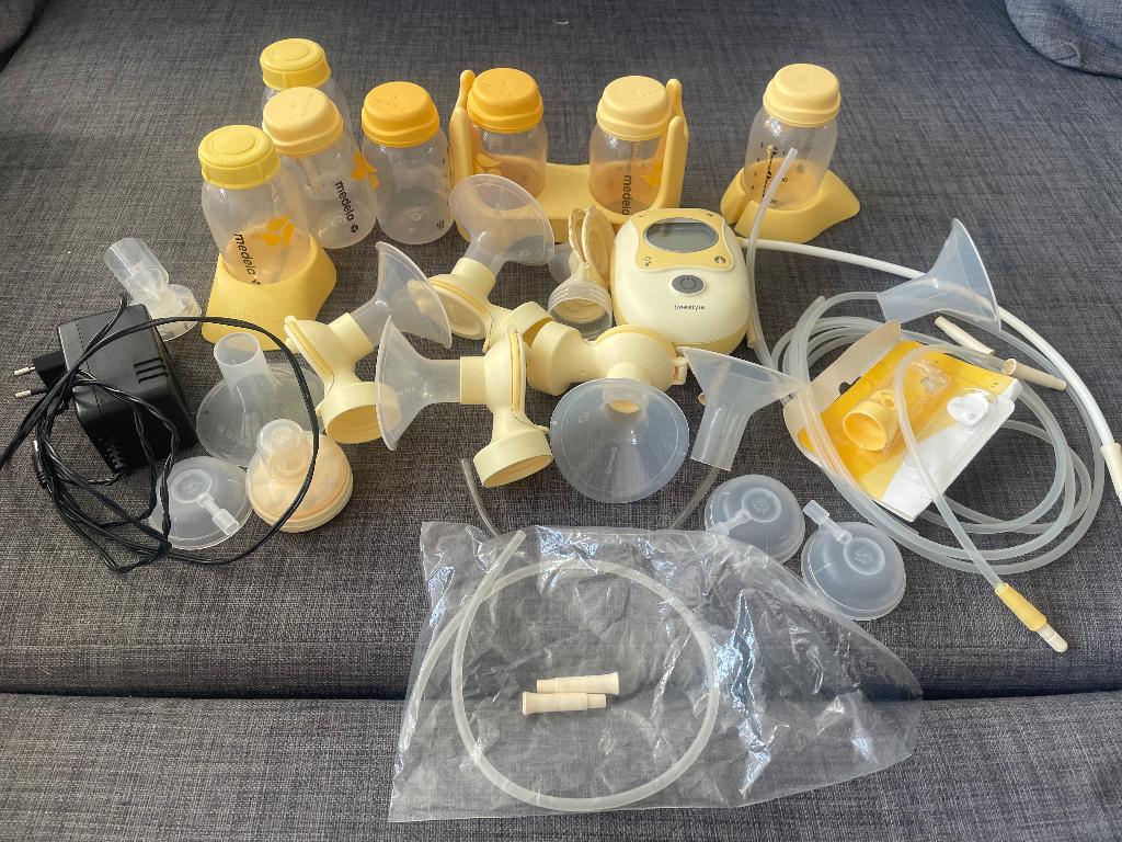 Medela freestyle double electric breastpump / borstkolf, Ophalen, Gebruikt, Borstkolf