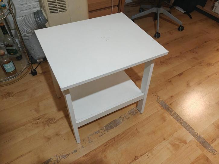 GRATIS AFHALEN - Ikea Lunnarp Bijzettafel - Wit - 55x55x45cm, Huis en Inrichting, Tafels | Bijzettafels, Gebruikt, Rechthoekig
