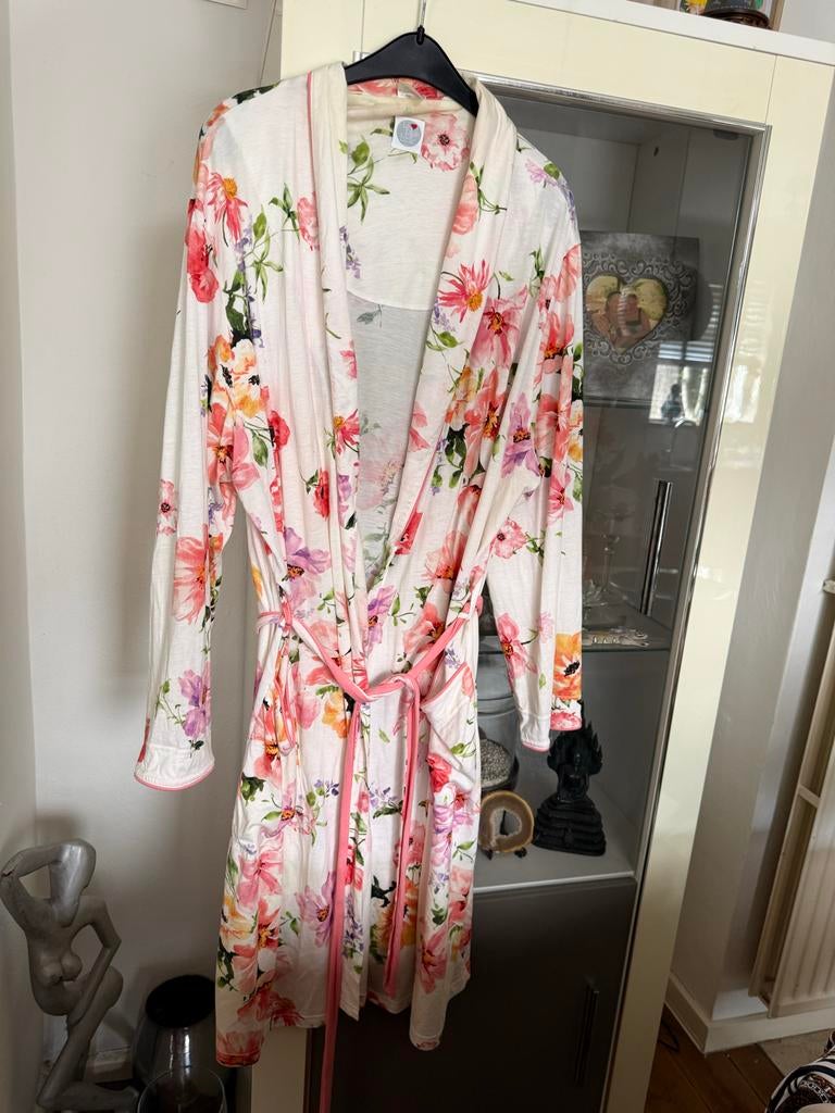 Bloemen Badjas Maat 48/50, Kleding | Dames, Overige Dameskleding, Ophalen of Verzenden, Gedragen