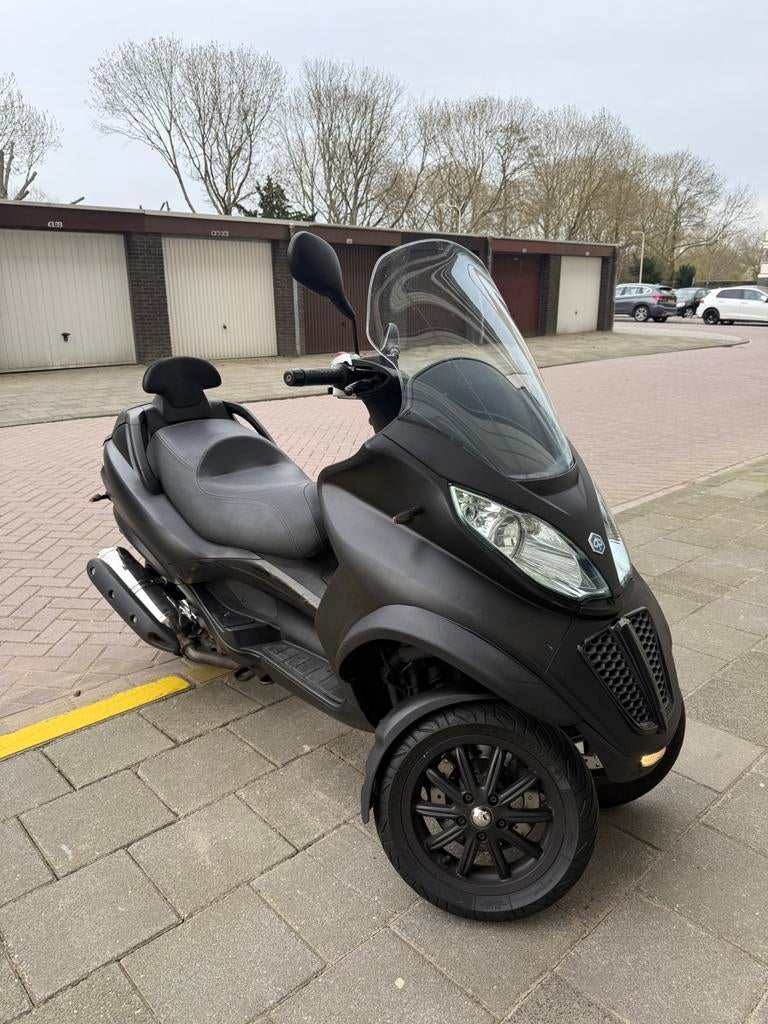 Piaggio Mp3 400cc 2009, Ophalen